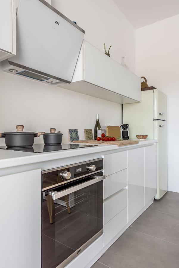 Elyos Apartments Pollonia Ngoại thất bức ảnh